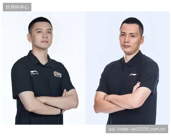 上海男篮在半决赛展现冠军韧性，卢伟教练中场调整激活全队防守强度。